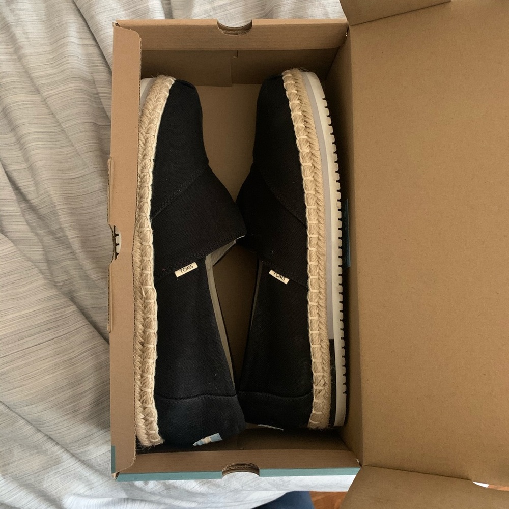 TOMS Heritage Canvas Women’s Platform Espadrilles